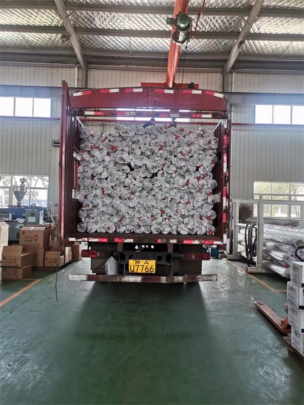 保億牌鋼塑復(fù)合管抗壓性能優(yōu)異的天然氣管線